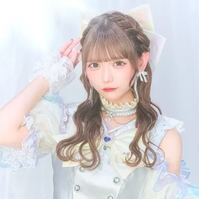 MORE* 瑚桃 きらり